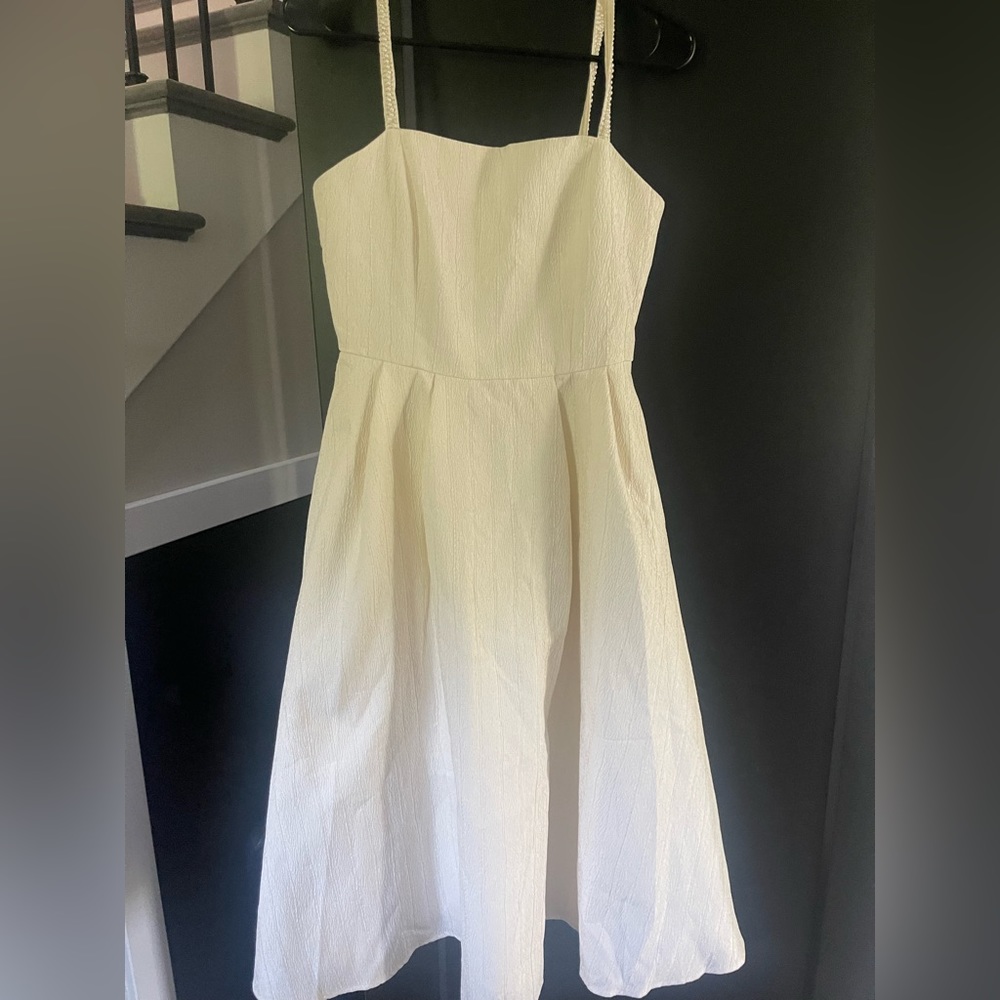 MOTF dress worn once size small